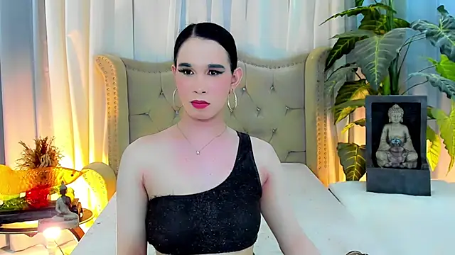 LexiLoreOnTop live cam on StripChat