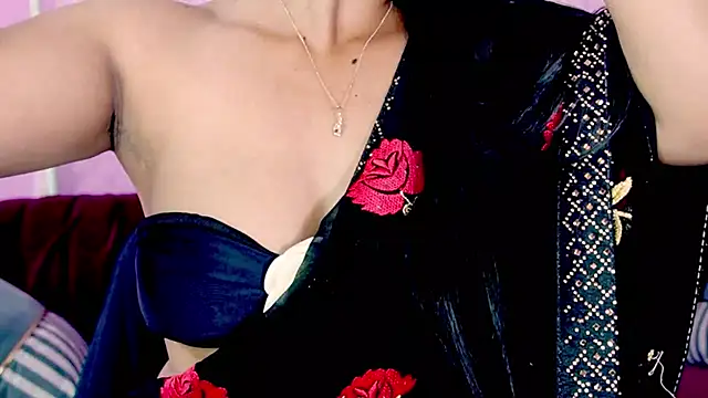sexyhoney27 (F young) - shower show