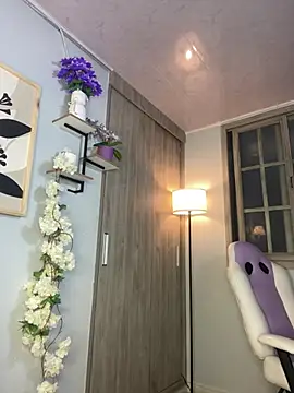 Vanesa_novvoa live cam on StripChat