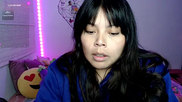 EllieMoonX live cam on StripChat