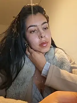 Luianna live sex cam