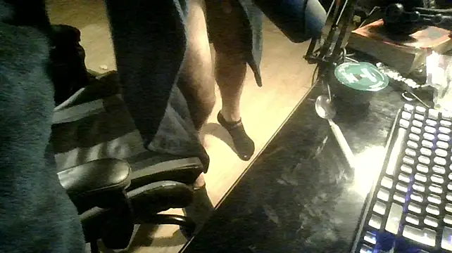 So-slowpix live cam on StripChat