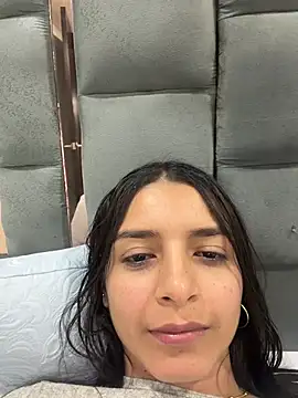 violeta365 live cam on StripChat