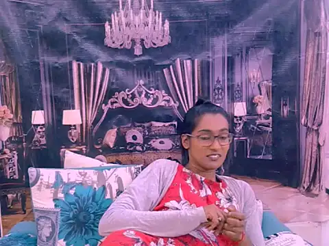 IndianRebel4u2Luv live cam on StripChat