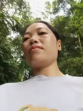 kotaka-shoow live cam on StripChat