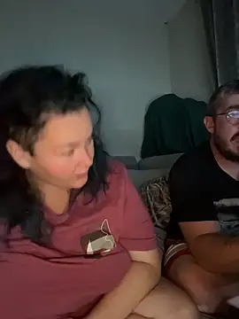 curvyscarlett69xx (Ask my age) - Topless for 5 mins & oil
