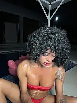 HOT_LADY_777 live cam on StripChat