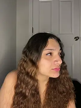 treasurebabii live webcam