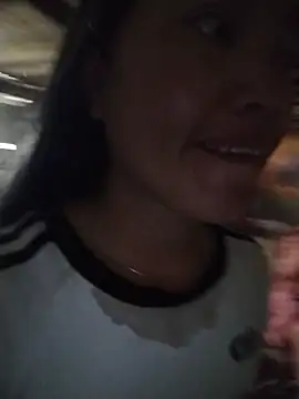 Lovephay8x live cam on StripChat