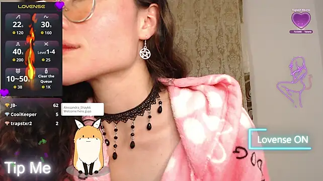 Alessandra_Shayk888 live cam on StripChat