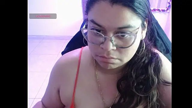 xiomara1609 live cam on StripChat