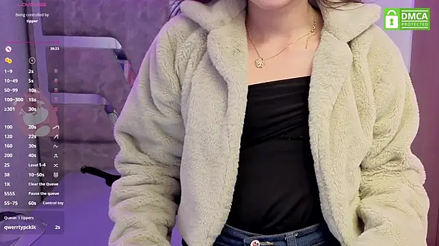 Destiny_A live cam on StripChat