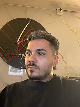 LatinBearX live cam on StripChat