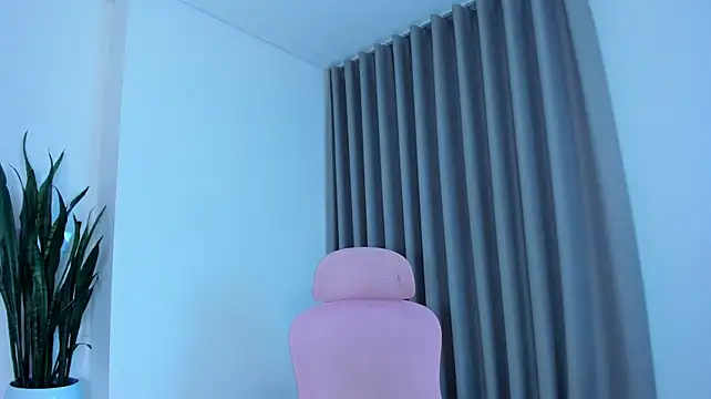 sara_ospina22 live cam on StripChat
