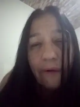 catdool (Ask my age) - Mostrar bumbum GG