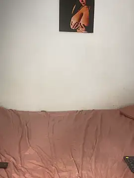 AinaraJimenez live cam on StripChat