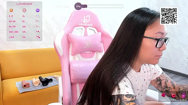 gentle_muse live cam on StripChat