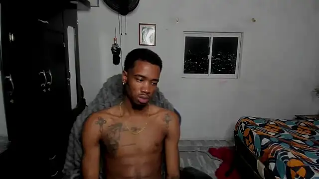 Kofi_exotic_2 live cam on StripChat