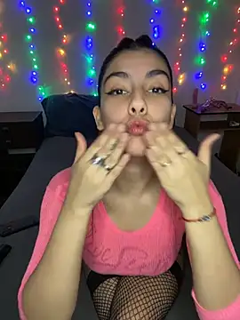 Jesicamartinezok live cam on StripChat