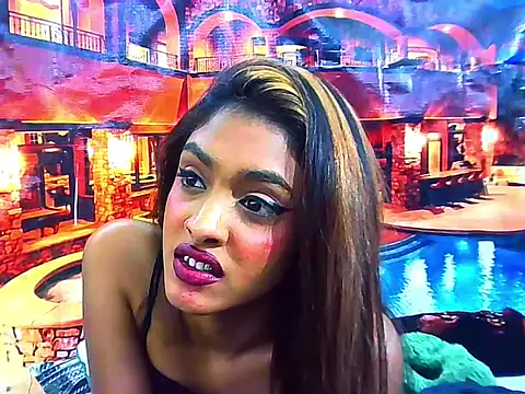IndianPretty14u2Luv webcam