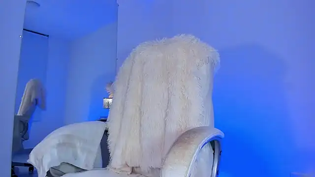 alexa_tobar webcam