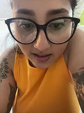 croftsmila live cam on StripChat