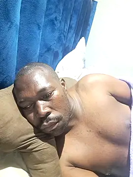 manpower012 live cam on StripChat
