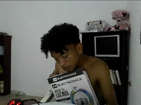 The_King_Arthurr live cam on StripChat