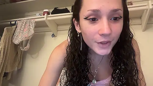 pupp3txox live cam on StripChat