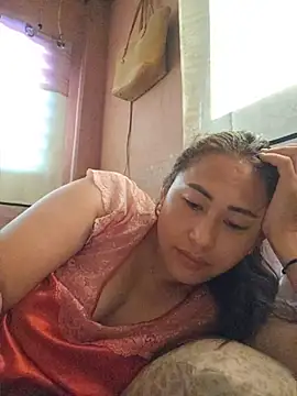 Filipina_Desire live cam on StripChat