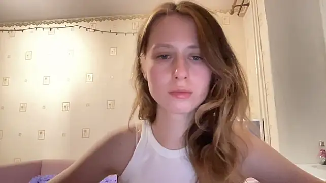 AlesiaGurevich live cam on StripChat