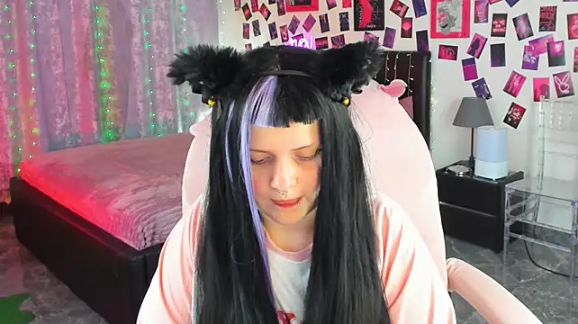 Biooohazard live cam on StripChat