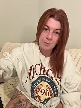 Darcie-Ray live cam on StripChat