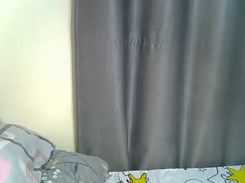 sexxyiris live cam on StripChat