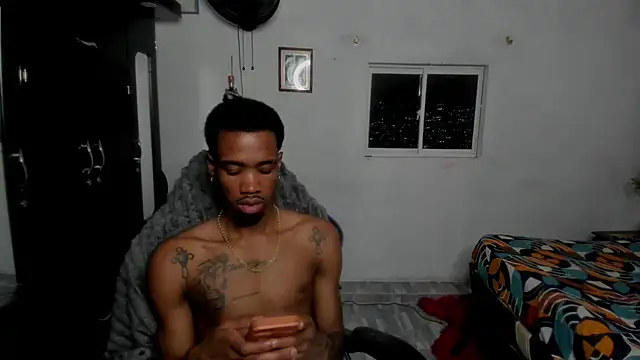 Kofi_exotic_2 live cam on StripChat