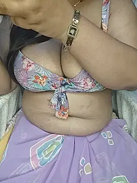 Curvy_Pooja live cam on StripChat