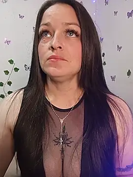 Isa_bluee live cam on StripChat