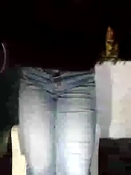 dulccemaria24 live cam on StripChat