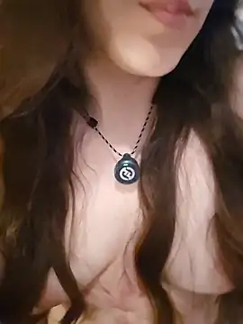 kattyHottsonn live cam on StripChat