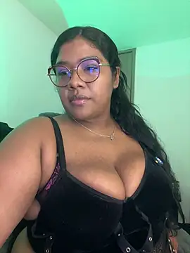 paola091 live cam on StripChat