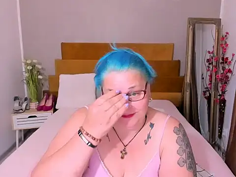 Sugarmommy_69X live cam on StripChat