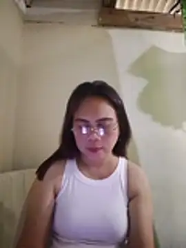 erma_joy live cam on StripChat