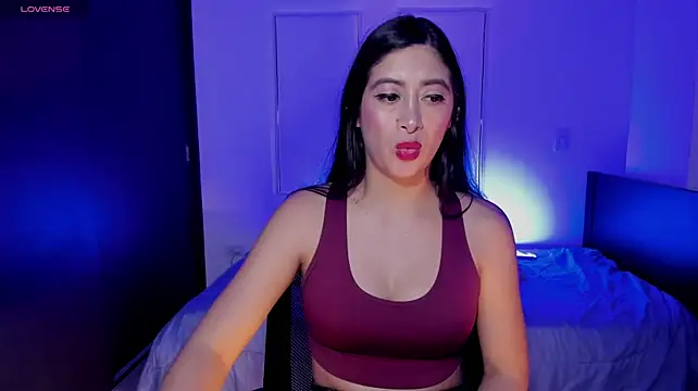 MeganWhite3