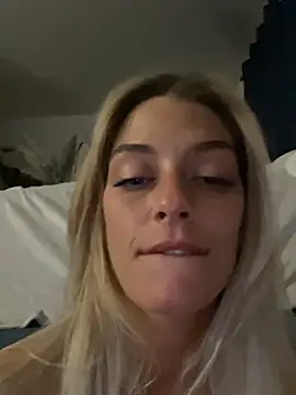 Bellalolahot