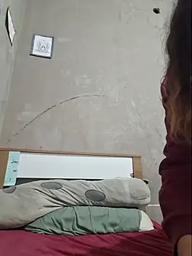 luuhcat09 live cam on StripChat