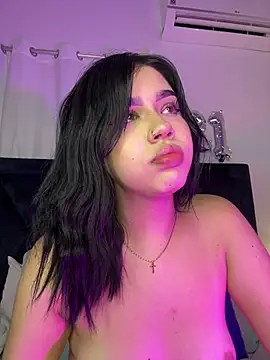 Lily_Woodz live cam on StripChat