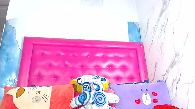LoloQueen5 webcam