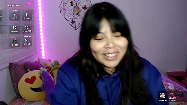 EllieMoonX live cam on StripChat