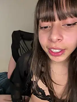 gabysmiller (F teen) - Anal com consolo