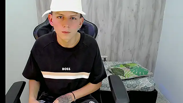 hot_athletes_ (M twink) - SHOW CUM